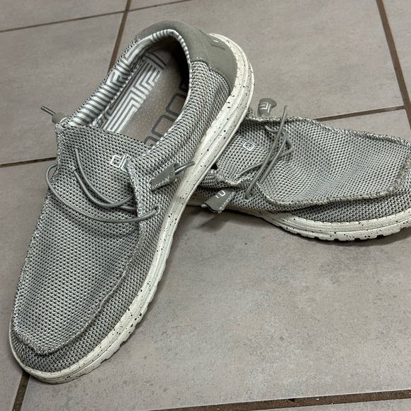 Hey‎ Dude Men Gray Slip on Shoes Size 12 - Picture 3 of 7